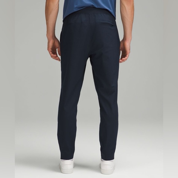 Lululemon ABC Jogger. Size L - Picture 2 of 7
